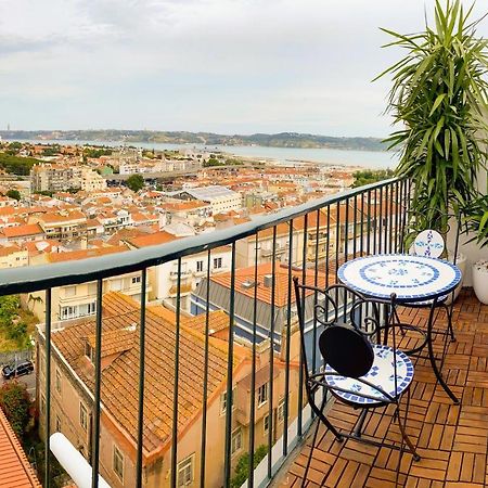 Ideally Located With Perfect Views ألجيس المظهر الخارجي الصورة