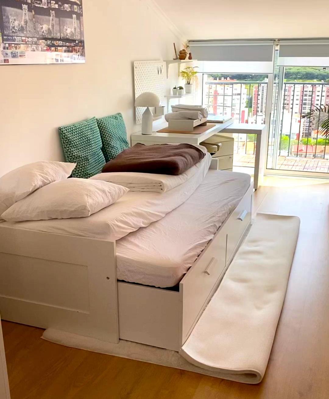 Ideally Located With Perfect Views ألجيس المظهر الخارجي الصورة